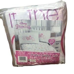 Disney Princess Twin Bed Sheet Set NWT